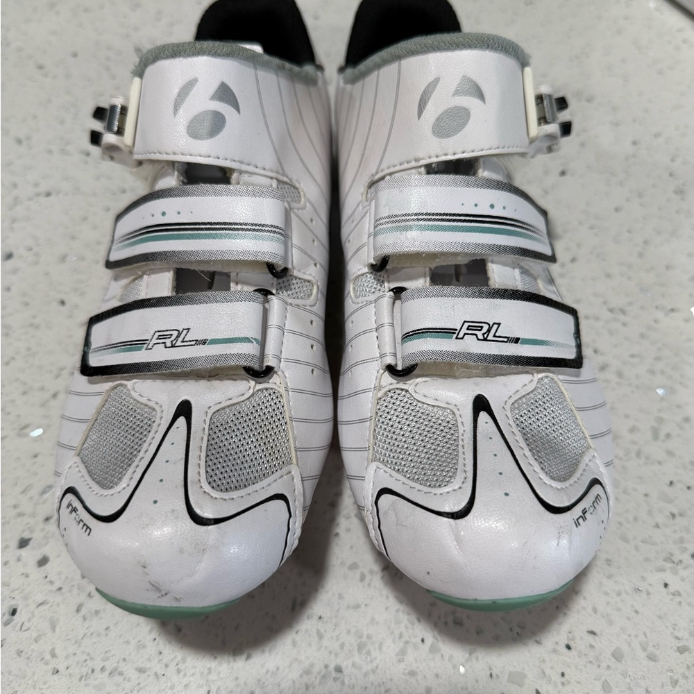 Bontrager White Cycling Shoes with Straps